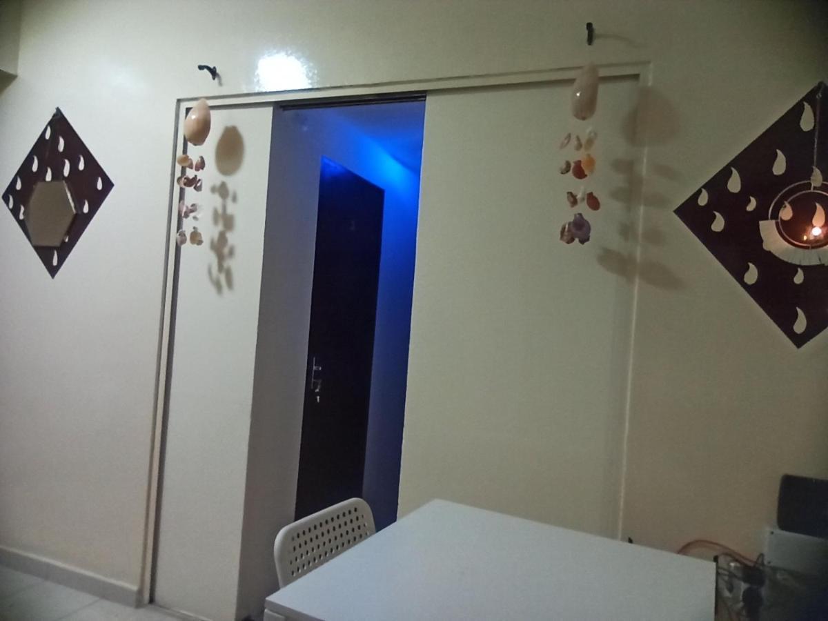 Appartement Moon Backpackers , Al Rigga , Partition For Couples And For Singles à Dubaï Extérieur photo