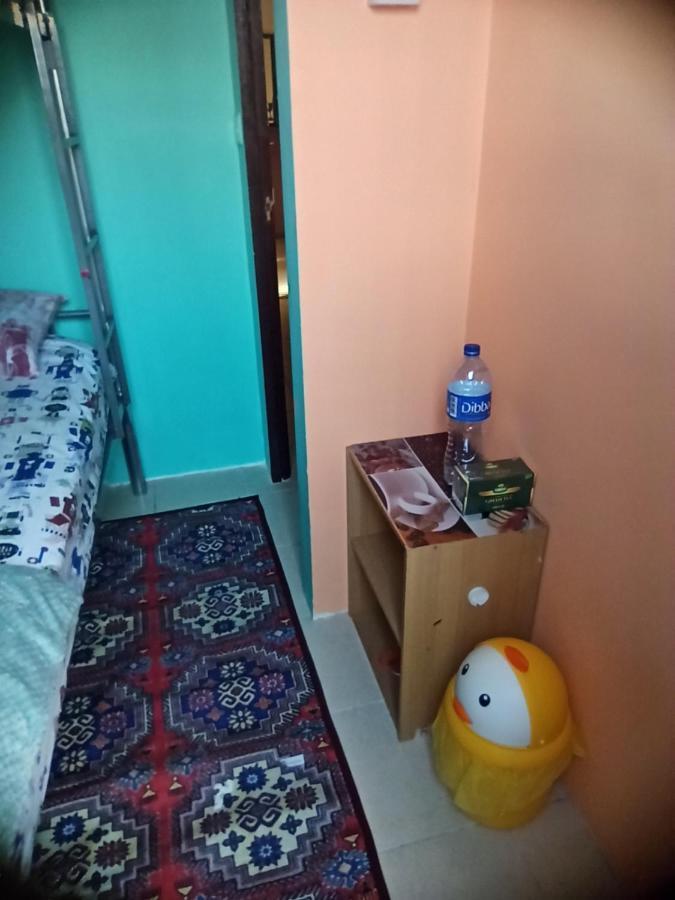 Appartement Moon Backpackers , Al Rigga , Partition For Couples And For Singles à Dubaï Extérieur photo