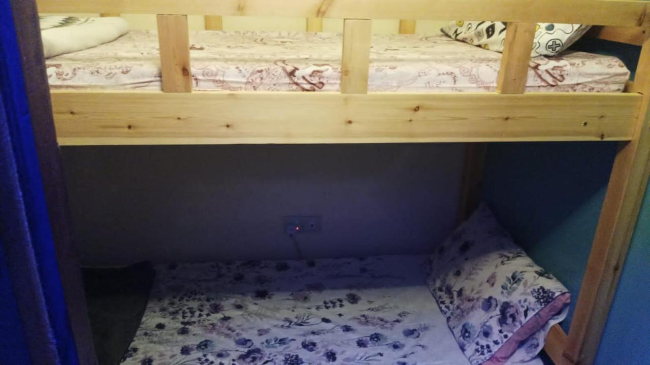 Appartement Moon Backpackers , Al Rigga , Partition For Couples And For Singles à Dubaï Extérieur photo